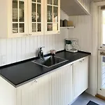 Dom wakacyjny Cozy Summer House With 100 Meters To The Sea Haderslev
