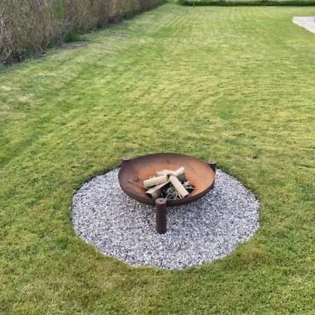 Cozy Summer House With 100 Meters To The Sea